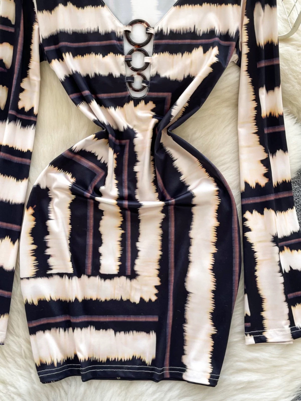 Sunset stroll dress CBC1079 images